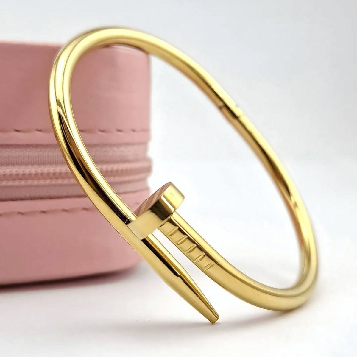 Cartier Love Braclett