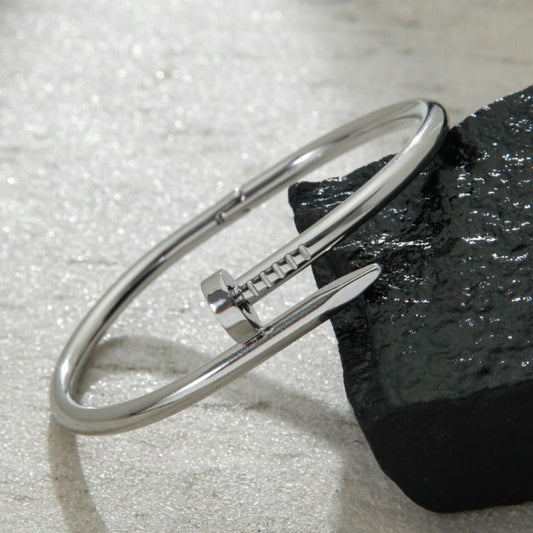 Cartier Love Braclett